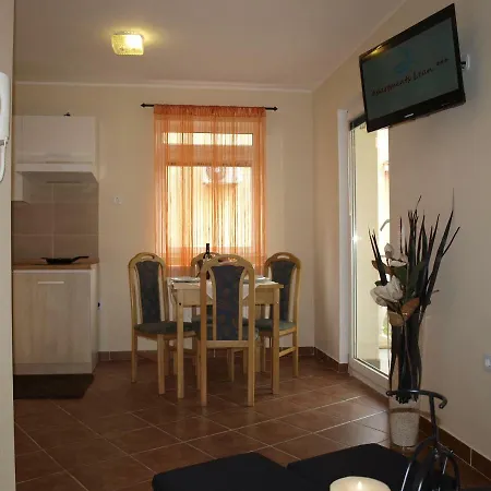 Apartments Lean Porec Exterior photo