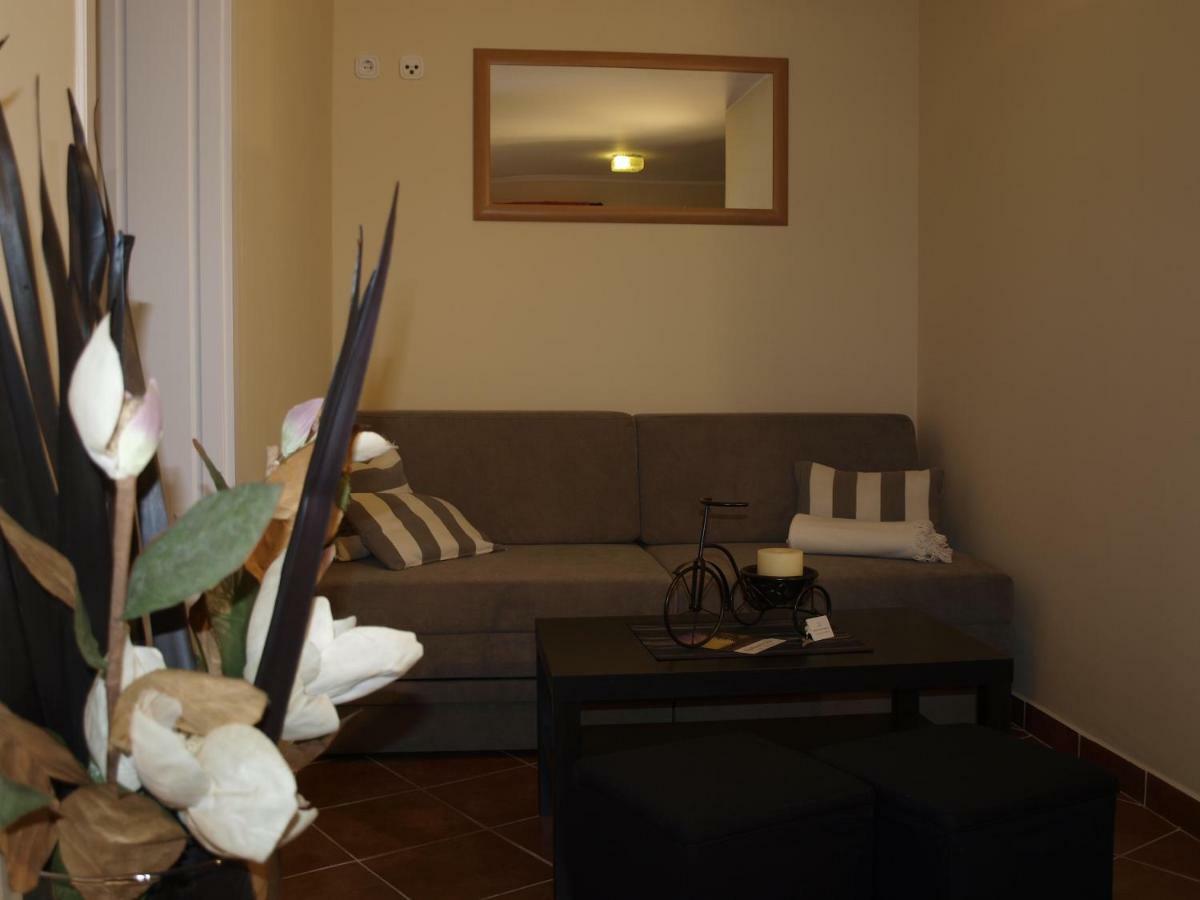 Lean Apartment